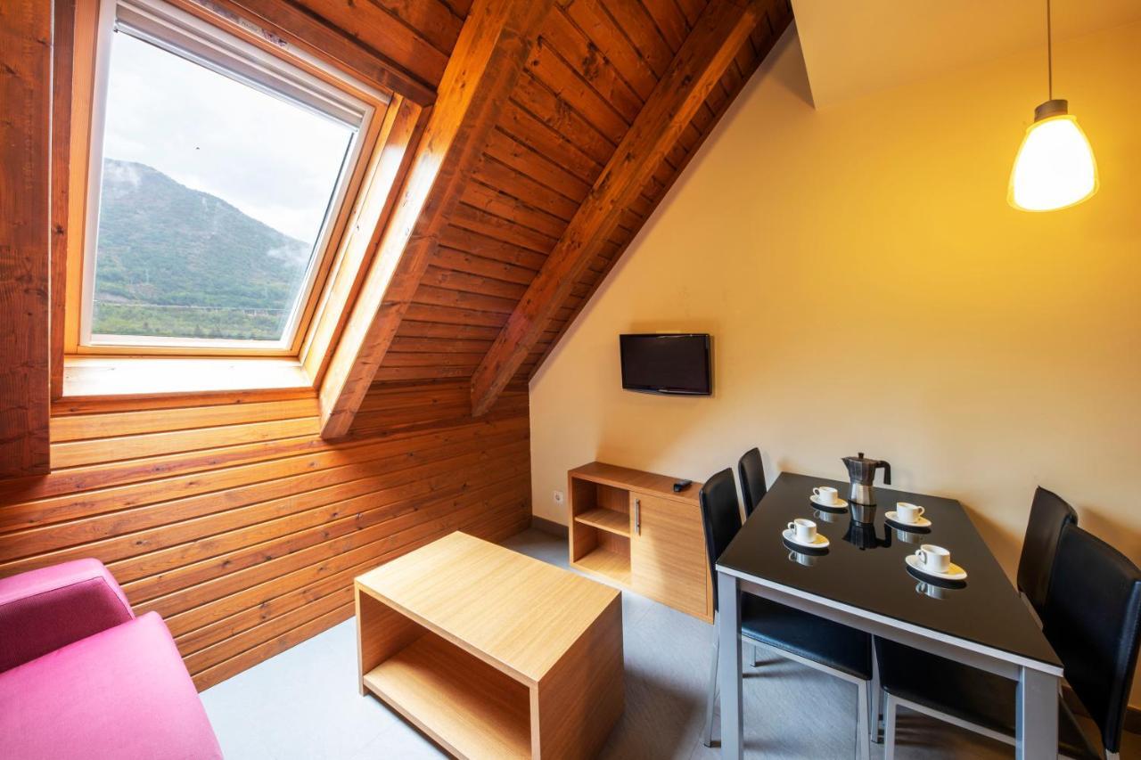 Aparthotel Trainera Esterri d'Àneu Exteriér fotografie