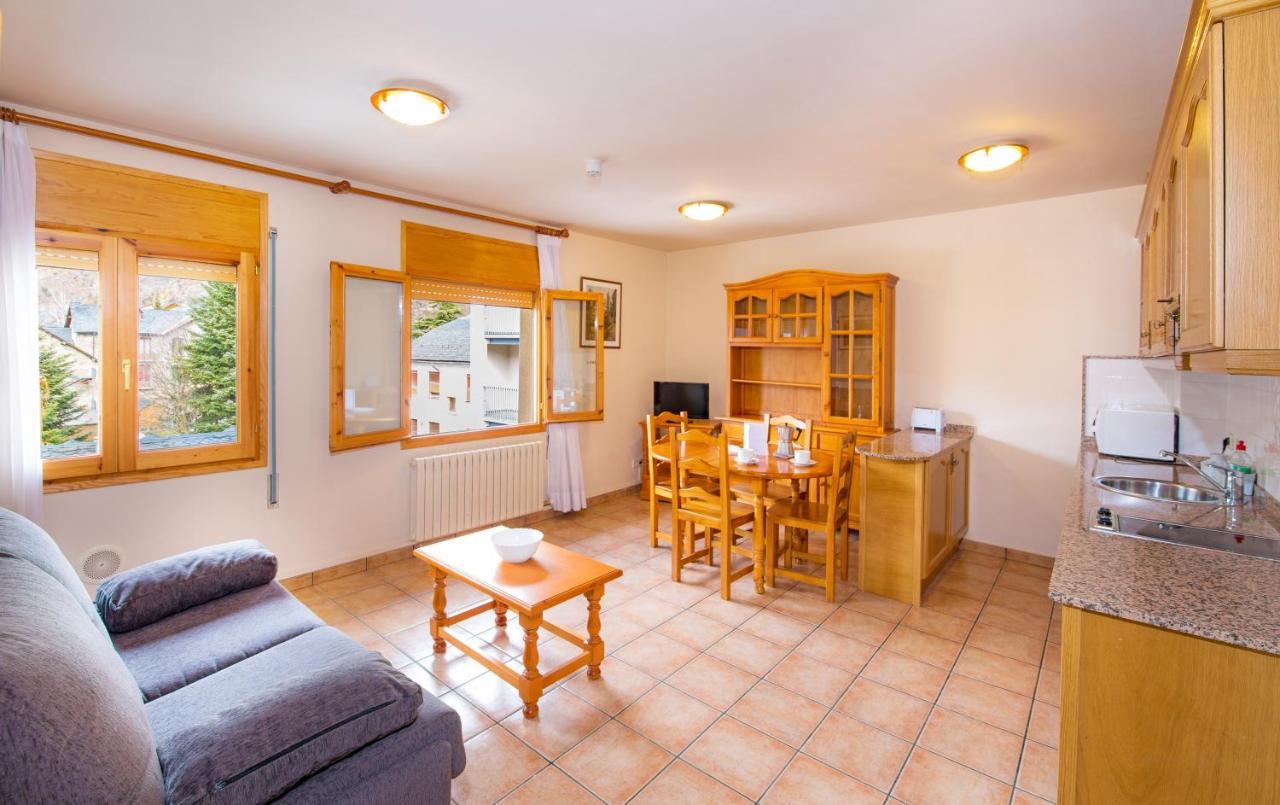 Aparthotel Trainera Esterri d'Àneu Exteriér fotografie